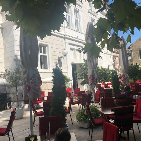 Hotel Central Park Trebinje Exterior photo